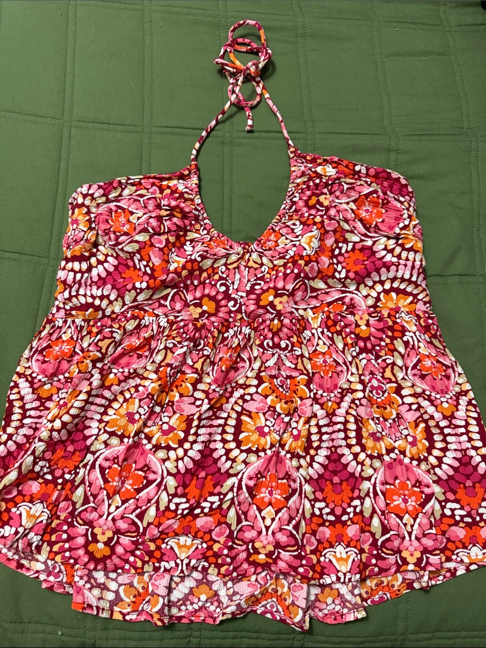OLD NAVY | Crinkled Floral Halter Tanktop size XL